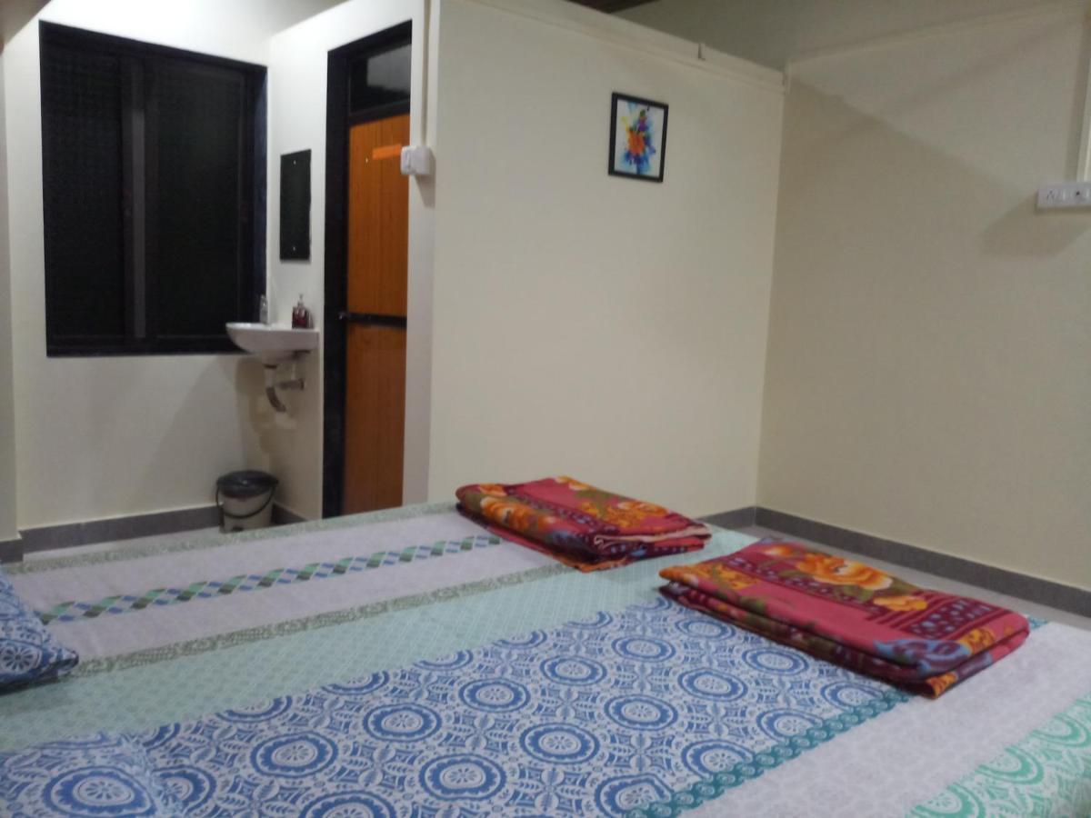 Anandi Villa Homestay Adhi Kültér fotó